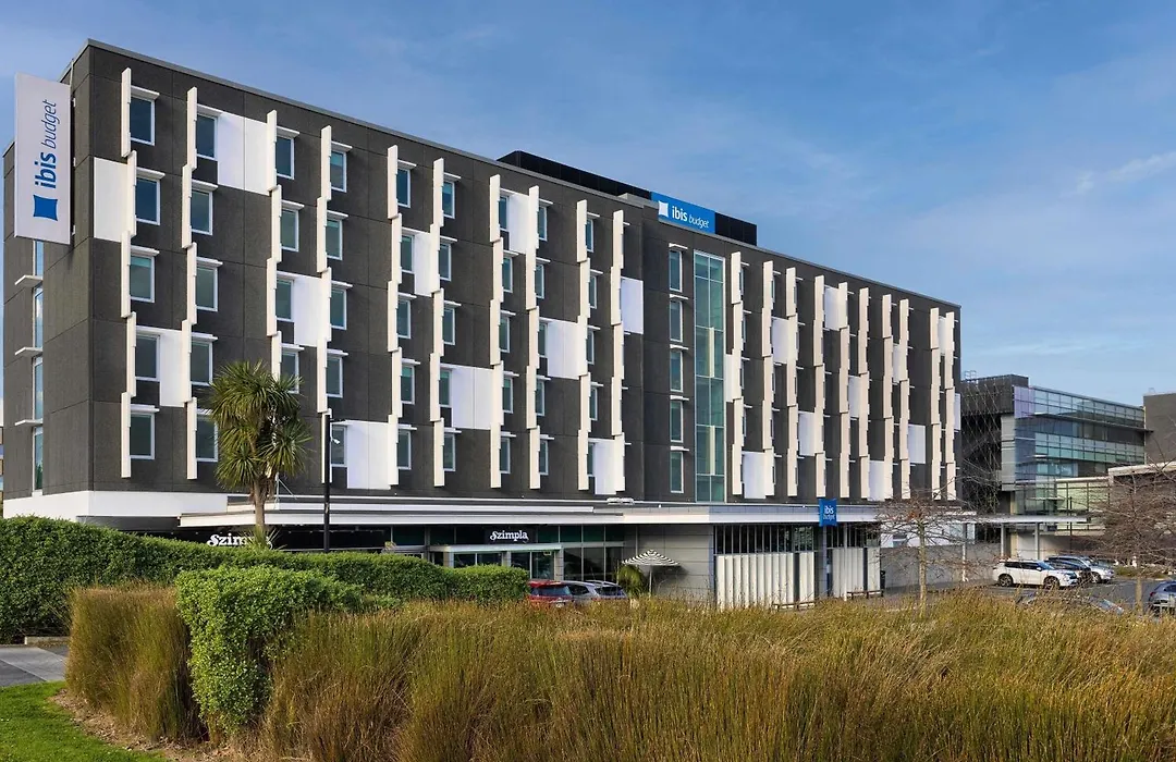 ibis Budget Auckland Airport-1